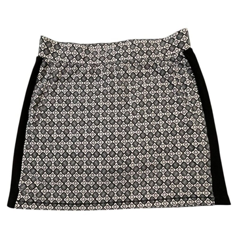 T by Talbots Everyday Stretch Skirt – Flower Geo Print – Size Medium